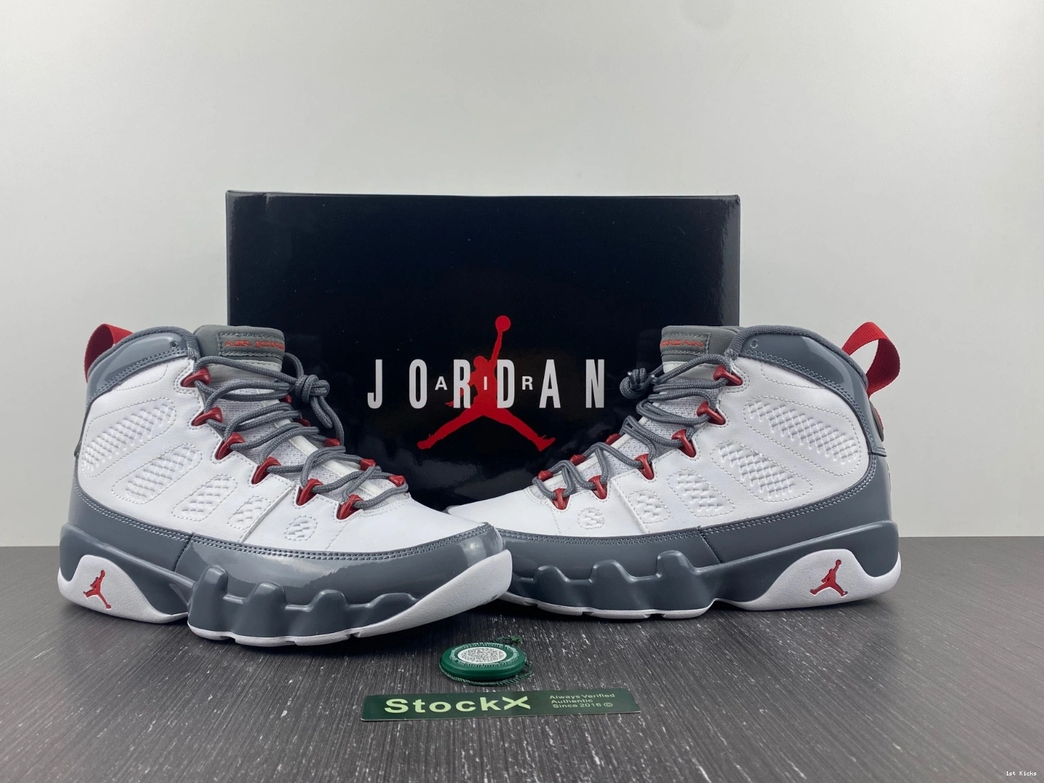 Air 9 Red Jordan CT8019-162 Fire 0501